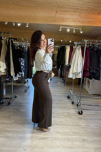 Charger l&#39;image dans la galerie, Pantalon chocolat ceinturé foulard ISABEAU (34 au 46)