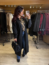 Charger l&#39;image dans la galerie, Long gilet noir MAIWEN (34 au 44)