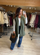Charger l&#39;image dans la galerie, Veste longue sans manches kaki CAROLE (36 au 44)