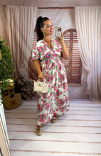 Charger l'image dans la galerie, Robe blanc motif fleuri rose team petite TALI (40 au 48)