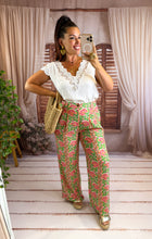 Charger l'image dans la galerie, Pantalon vert fleuri rose ANASTASIE (36 au 48)
