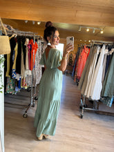 Charger l'image dans la galerie, Robe vert d’eau NEYA ( taille 40 au 48 )New