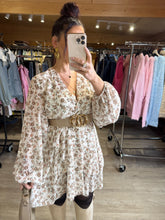 Charger l'image dans la galerie, Ceinture beige boucle