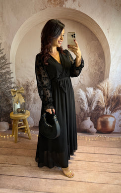 Longue robe noir manche dentelle ISADORA (36 au 48) ⭐️