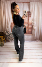 Charger l'image dans la galerie, Jeans flare gris AYA (34 au 42)
