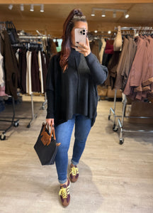 Pull large noir MORGANE (36 au 50)