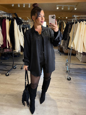 Chemise noir oversize VERO  (40 au 48)