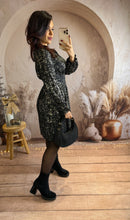 Charger l&#39;image dans la galerie, Robe courte noir éclat or SAHARA (36 au 48)⭐️