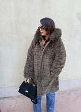 Charger l&#39;image dans la galerie, Doudoune kaki foncé réversible doudou ILAN (36 au 48)
