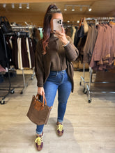 Charger l&#39;image dans la galerie, Pull large chocolat MORGANE (36 au 50)