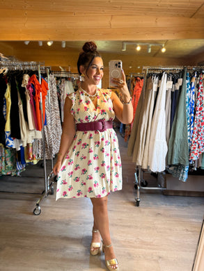Robe courte fleuri rose MAELIE ( reste la taille 46 et 48 )