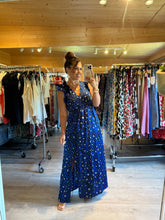 Charger l&#39;image dans la galerie, Robe Izïa léopard bleu ( taille 34 au 48 )