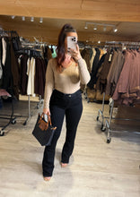 Charger l&#39;image dans la galerie, Jean noir bootcut LALIE (38 au 48)