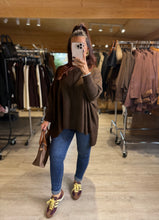 Charger l&#39;image dans la galerie, Pull large chocolat MORGANE (36 au 50)