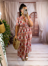 Charger l'image dans la galerie, Robe motif beige, orane, rouge team petite TALI (36 au 48)