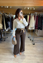 Charger l&#39;image dans la galerie, Pantalon chocolat ceinturé foulard ISABEAU (34 au 46)