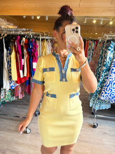 Robe courte jaune motif jeans ☀️