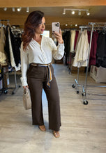 Charger l&#39;image dans la galerie, Pantalon chocolat ceinturé foulard ISABEAU (34 au 46)