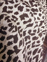 Charger l'image dans la galerie, Chemise léopard chocolat CHARLÈNE (40 au 48)