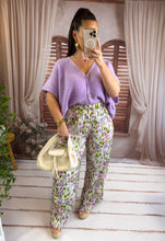 Charger l'image dans la galerie, Pantalon plissé motif lilas et kaki CLEO (34 au 48)