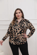 Charger l&#39;image dans la galerie, Chemise motif léopard noir /camel LIO   (38 au 48 )