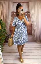 Charger l'image dans la galerie, Robe courte blanche motif bleu GRACE (36 au 48)