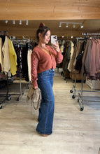 Charger l&#39;image dans la galerie, Jeans large bleu QUEEN (38 au 48)