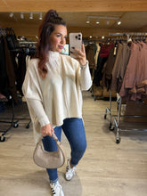 Charger l&#39;image dans la galerie, Pull large écru MORGANE (36 au 50)