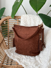 Charger l&#39;image dans la galerie, Sac effet daim Camel CATIA