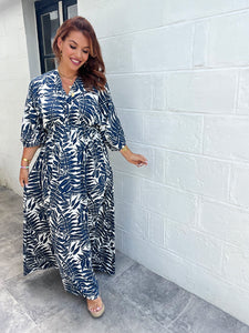 Robe motif feuille bleu marine ( 36 au 48 )