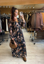 Charger l&#39;image dans la galerie, Robe longue motif à fleurs ÉRINE (40 au 48)
