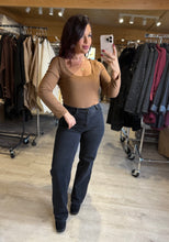 Charger l&#39;image dans la galerie, Top à manches longues camel FIONA (36 au 50)