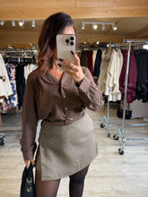 Charger l&#39;image dans la galerie, Chemise chocolat LEILA (36 au 48)