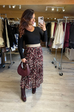 Jupe plissée bordeaux Karina ( 34 au 46 )