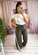 Charger l'image dans la galerie, Pantalon de jogging kaki OLYMPE ( 34 au 40)