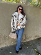 Charger l&#39;image dans la galerie, Manteau fourrure synthétique écru YLA (36 au 44)