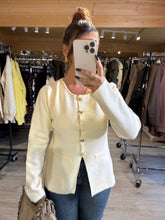 Charger l&#39;image dans la galerie, Gilet écru KLERVIE (34 au 40)