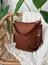 Charger l&#39;image dans la galerie, Sac effet daim Camel CATIA