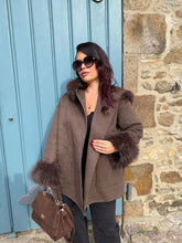Charger l&#39;image dans la galerie, Manteau en laine chocolat GABRIELA (34 au 44)