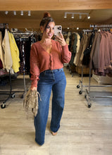 Charger l&#39;image dans la galerie, Jeans large bleu QUEEN (38 au 48)