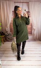 Charger l'image dans la galerie, Robe courte en velours kaki MARIE (40 au 48)