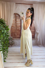 Charger l'image dans la galerie, Robe chemise longue beige LOLITA (36 au 40)