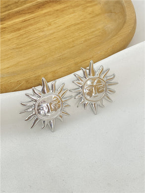Boucle d’oreille b 28