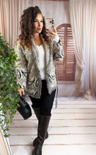 Charger l'image dans la galerie, Gilet motif bandana taupe clair HARZEL (34 au 40)