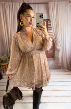 Charger l'image dans la galerie, Robe courte beige à motif NORA (40 au 48)
