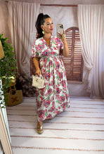 Charger l'image dans la galerie, Robe blanc motif fleuri rose team petite TALI (40 au 48)