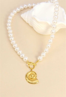 Collier Perle & Coquillage en Acier Inoxydable : Élégance Marine et Chic ☀️
