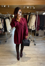 Charger l&#39;image dans la galerie, Robe courte bordeaux ELA (36 au 48)