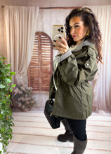 Charger l'image dans la galerie, Manteaux imperméable kaki JOSÉPHINE (38 au 52)