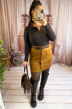 Charger l'image dans la galerie, Jupe en velours camel clair GABY (36 au 48)